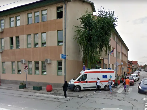 Dom zdravlja Aleksinac foto print screen Google street view