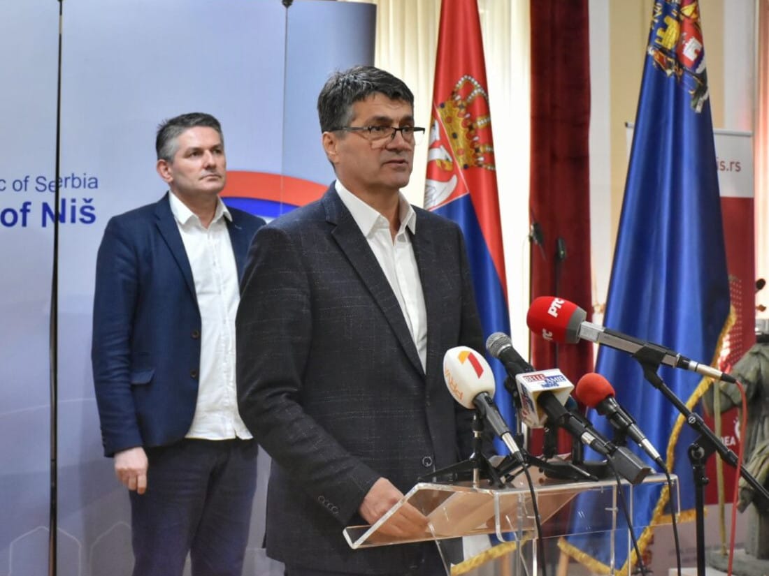 Opozicija u Nišu traži redovna obraćanja gradonačelnika i lekara o virusu korona 1 bulatovic press foto ni rs