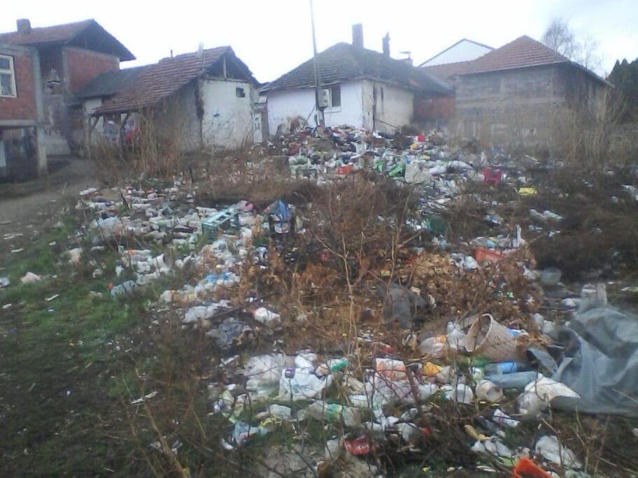 3,3 miliona dinara za čistiju životnu sredinu u Beloj Palanci 8 djubre BP foto Lj F