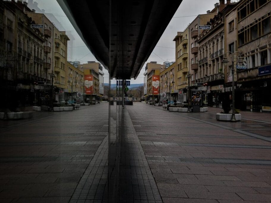 Puste ulice foto Vanja Keser