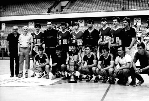 rk zeleznicar kup 1985