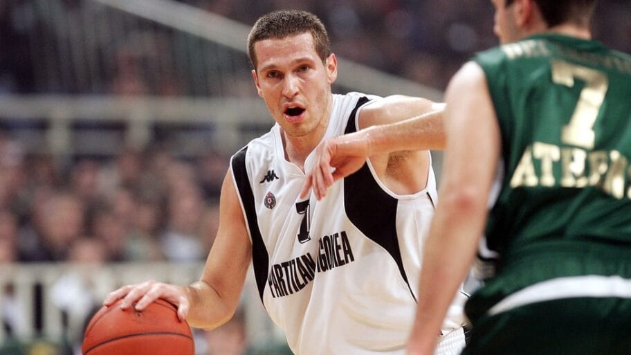 111928438 gettyimages 83194616