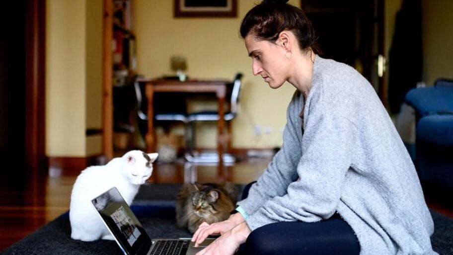 111930975 buducnost6