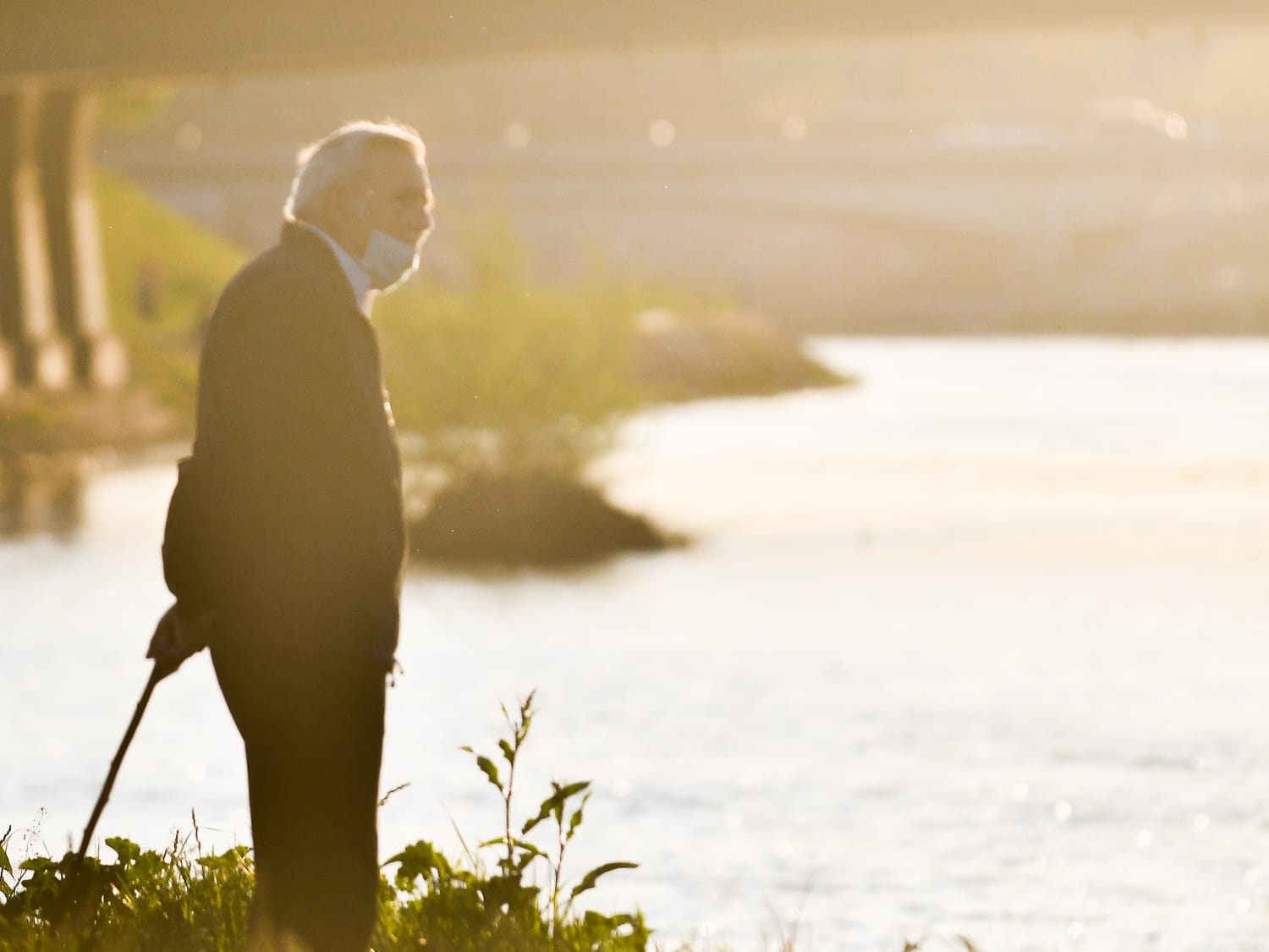 izlazak u setnju gradjana nisa starijih od 65 godina, foto jv vanja keser 16