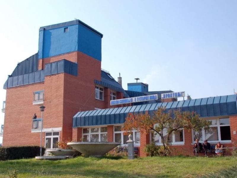 Dom-starih-750x480-1