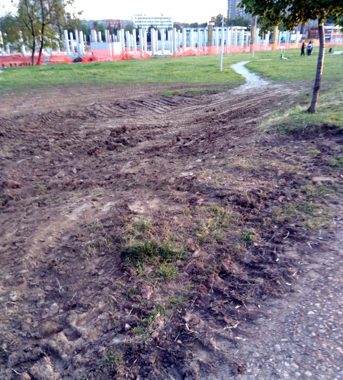 Kej park za vezbanje3; foto: citalac-Prijavi problem