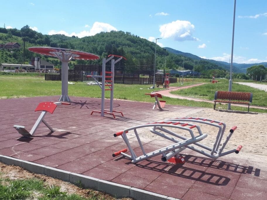 Park za vezbanje Medvedja foto Opstina Medvedja