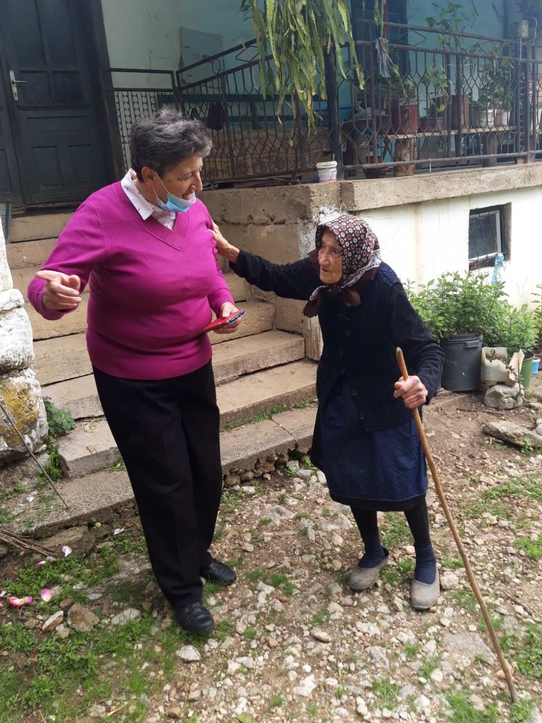 Pomoc Svrljig 2 foto CZSR Svrljig