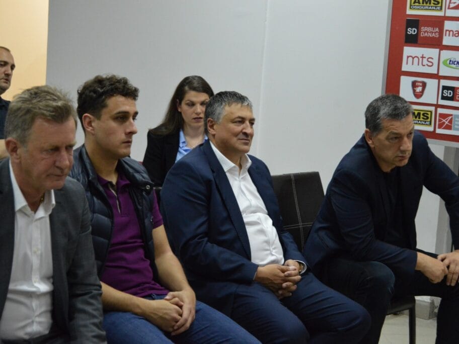 toncev foto fk radnicki