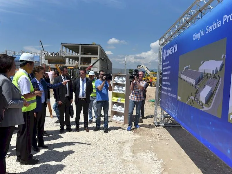 Fabrika Sinju foto Vlada Srbije
