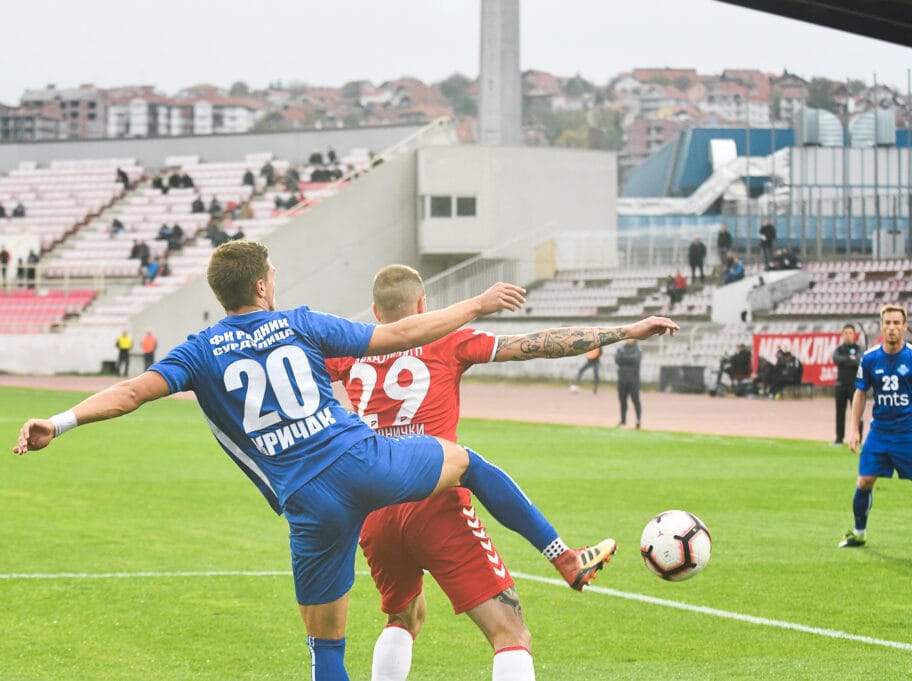 Pred derbi juga u Surdulici oba superligaša potenciraju na podmlatku 3 Radnik Radnicki oktobar 2019 foto Juzne vesti Vanja keser