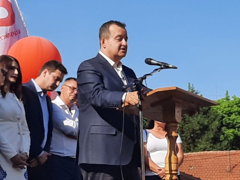 Dačić na jugu Srbije: Ne vodim kampanju, došao sam da vam kažem da vas volim 2 Dacic Leskovac foto M S