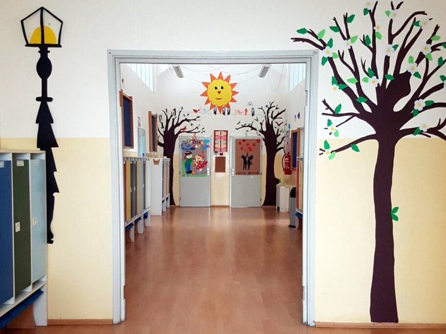 Vrtic Nis foto Pcelica