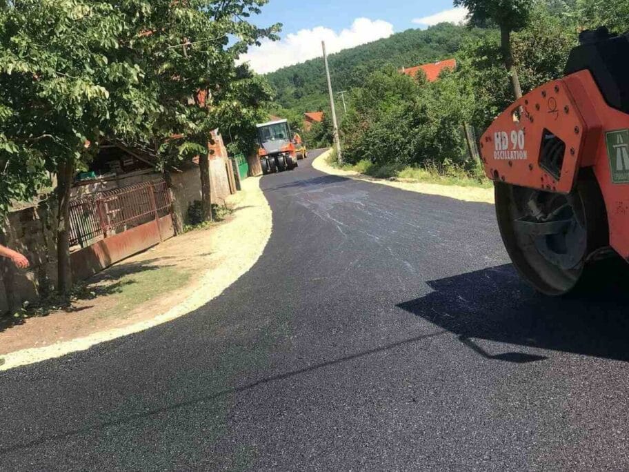 IMG 30f2cf62da88f3e743f4349595682297 V Cropped