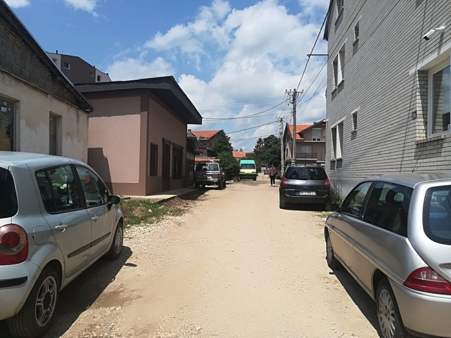 Niš kao Šojićeve predizborne “magareće livade” - građani kažu obećanja, ludom radovanja 8 Radanska ulica Nis jun 2020 foto Juzne vesti Milica Jovanovic scaled