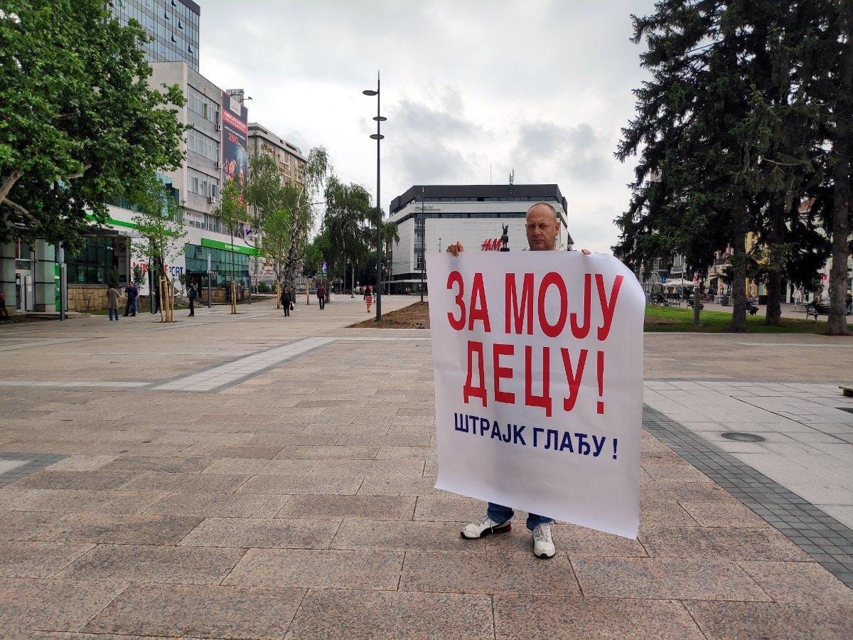 Strajk gladju Nis foto JV J A