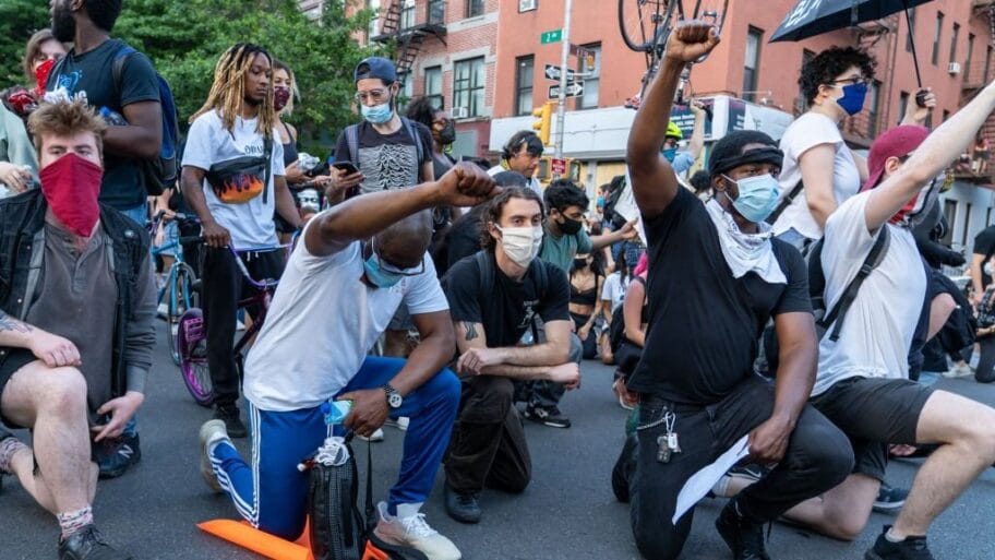 112975733 gettyimages 1218222311