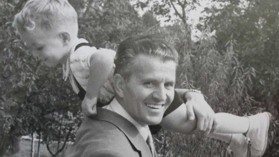 113086724 img e513a3faeee37866479567fb84b0759c v