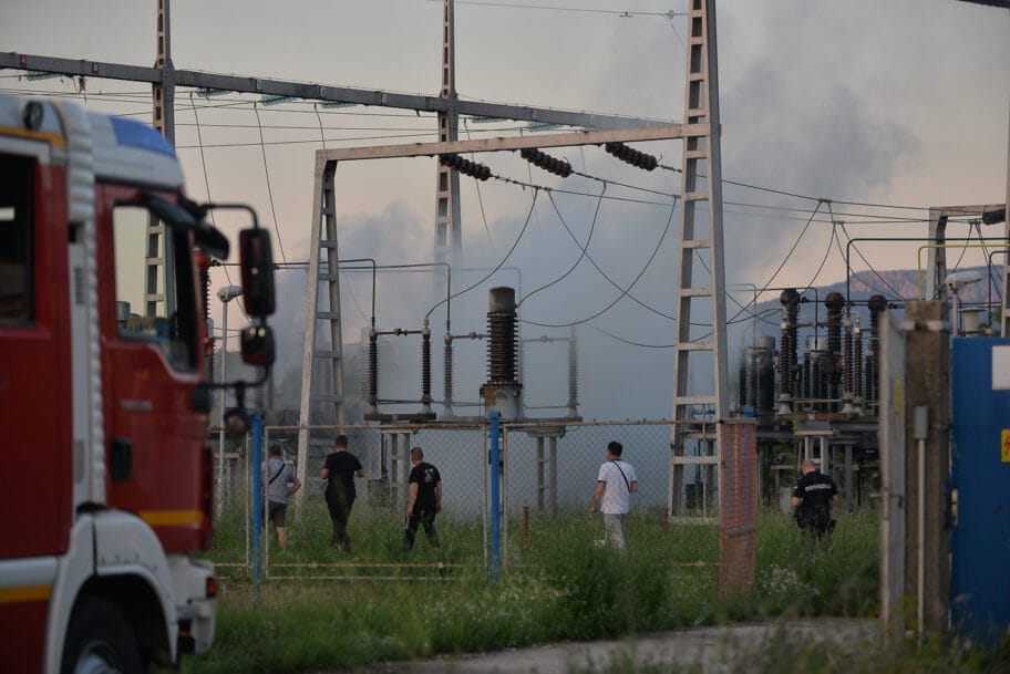 pozar trafo5 foto vkeser