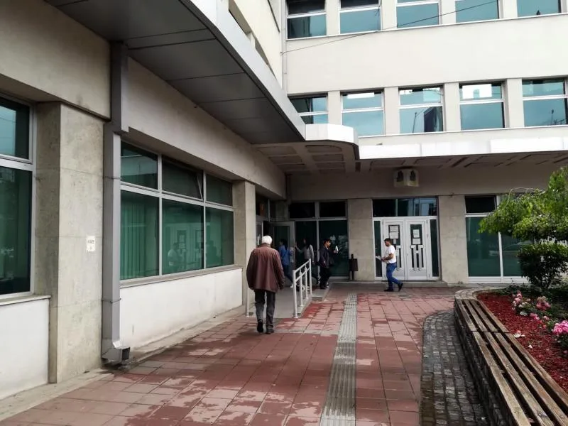 Gradska uprava Niš kupuje kancelarijski nameštaj za preko 2 miliona dinara 18 Ne radi Gradska uprava foto JV J A