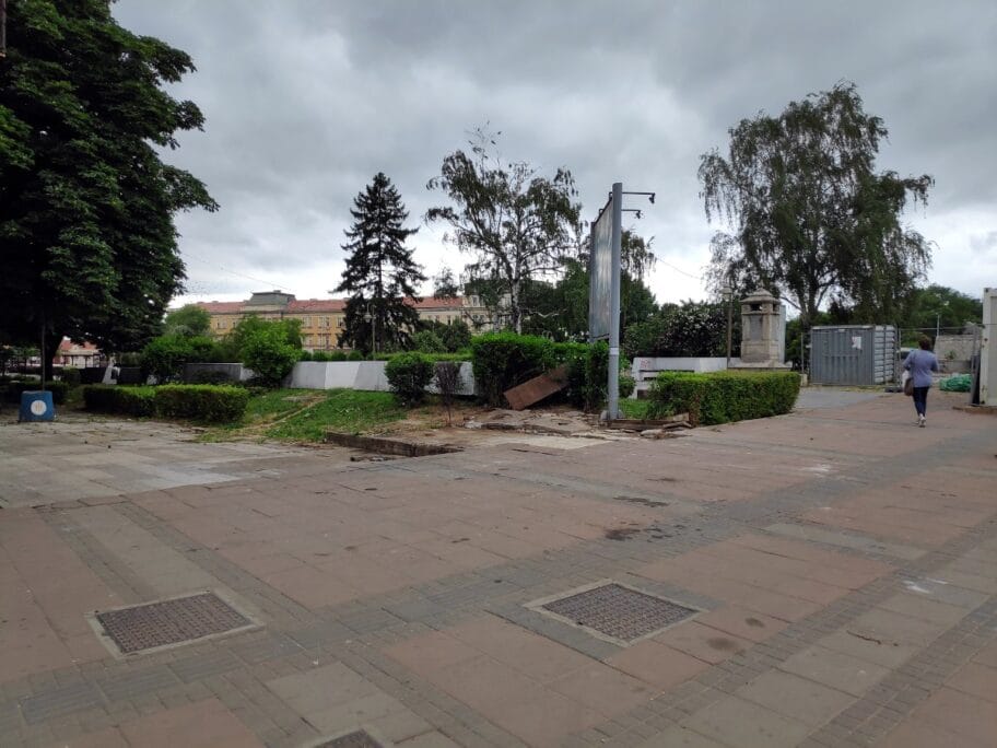 Uklonjene trafike1 foto JV J A