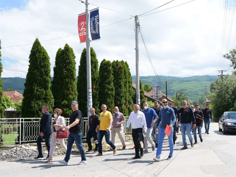 IMG 10b0ee9d49451ac2aeb08b7934cf605e V