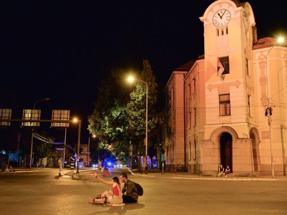 Štab u Nišu zabranio okupljanje više od 20 ljudi i na otvorenom, "Vatreno oko" da efikasno i pravovremeno testira 4 Protest dan 3 Nis foto Vanja Keser