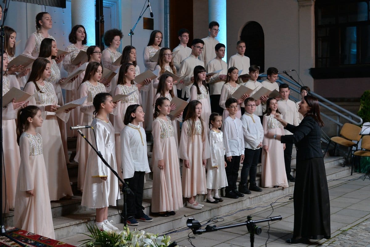 Pevačka družina2; foto: Hor Branko