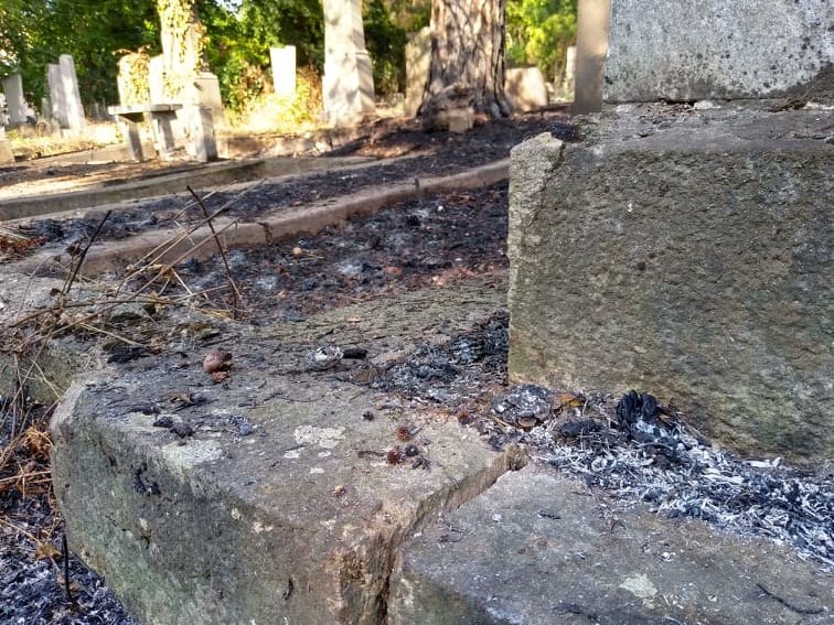 Pozar Staro groblje Nis foto citalac