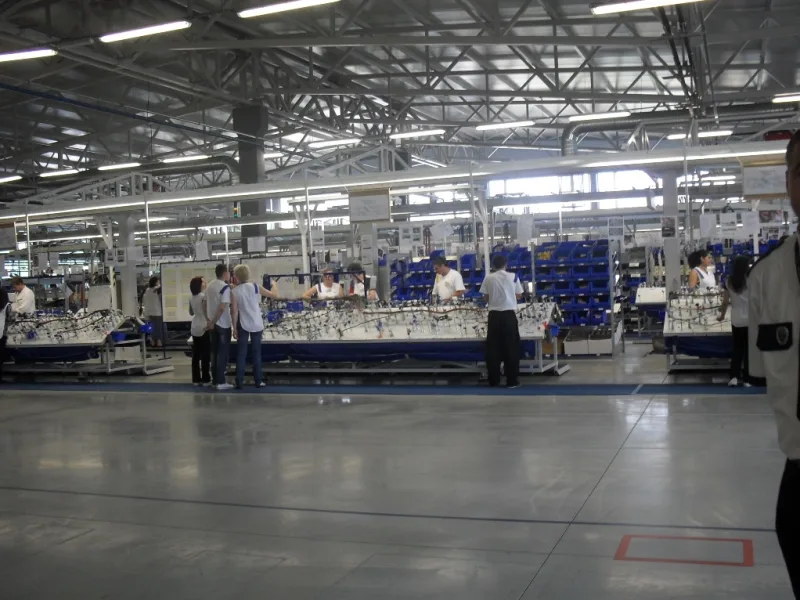 radnici u leoniju arhiva 1