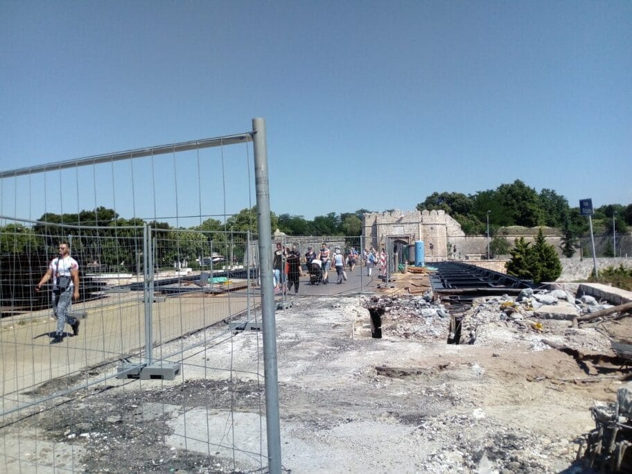 Uredjenje Trga Nis 3 jul 2020 foto JV N Mitic