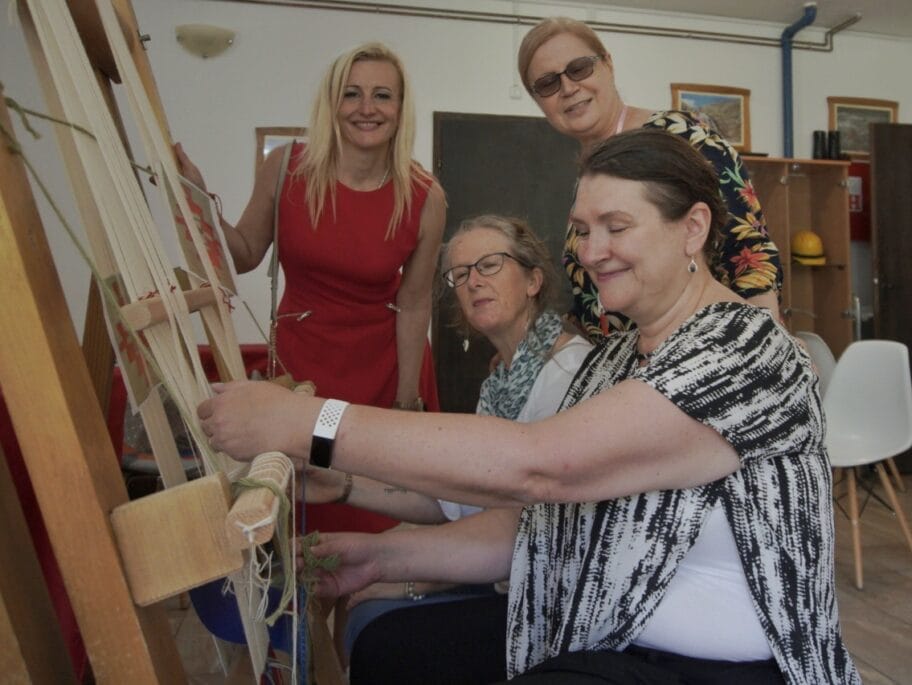 Ambasadorke za razbojem