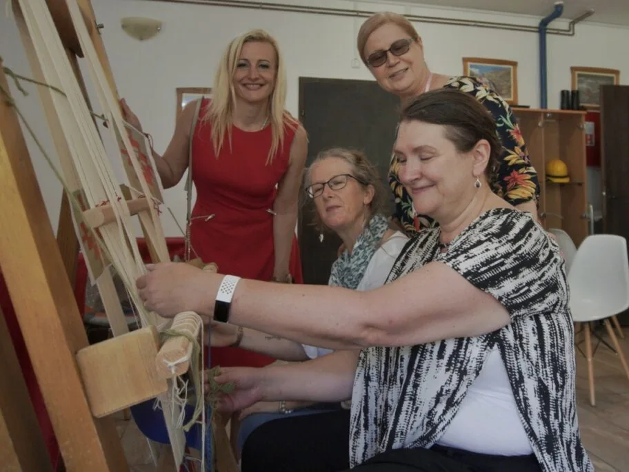 Ambasadorke za razbojem