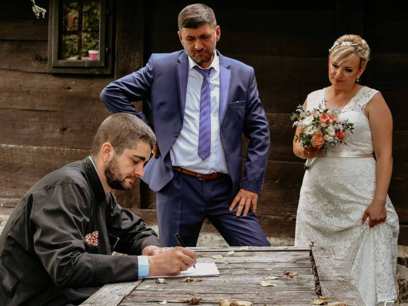 IMG-365d78899131c399403e53e9b1f9c2a4-V