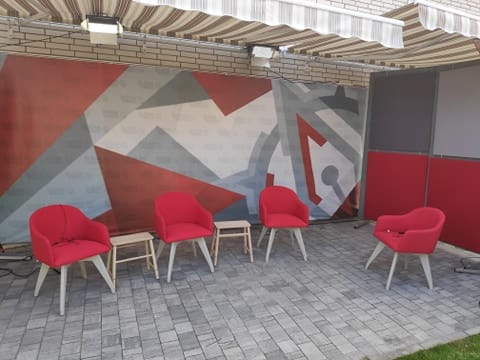 Debata “Kad finansiram želim da biram” večeras na Južnim vestima 14 studionapolje