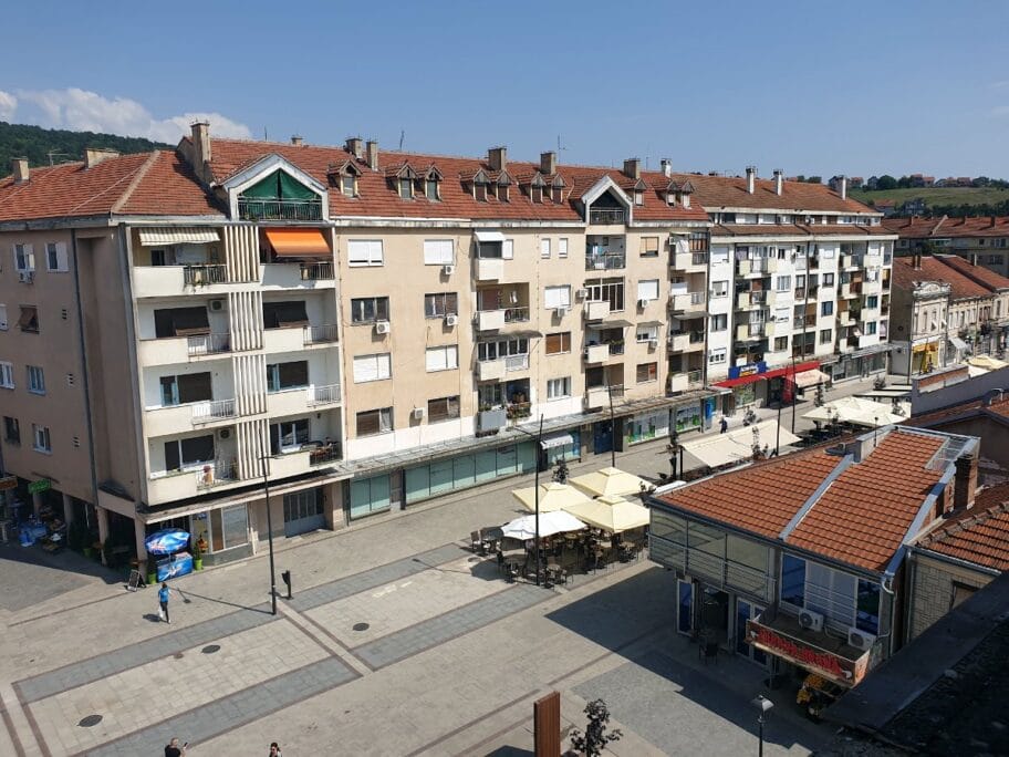 U Aleksincu četvrtina testiranih ima kovid, preporučeno da Gimnazija pređe na onlajn nastavu 17 Aleksinac foto J Z