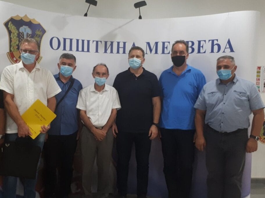 Javni radovi foto Opstina Medvedja