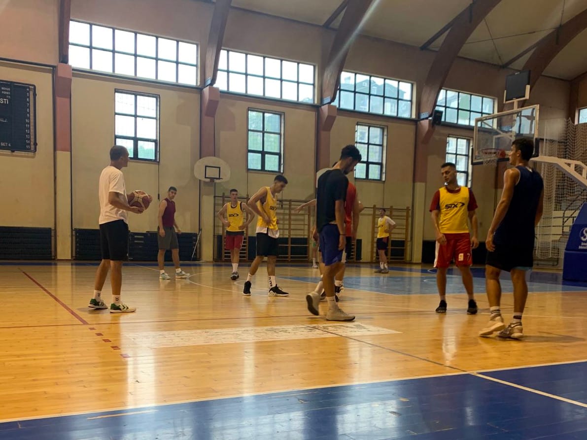 Trenin KK Fer plej avgust 2020