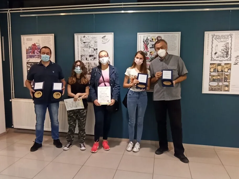 Nagrađeni najbolji na "Balkanskoj smotri mladih strip autora" 19 Smotra foto M S