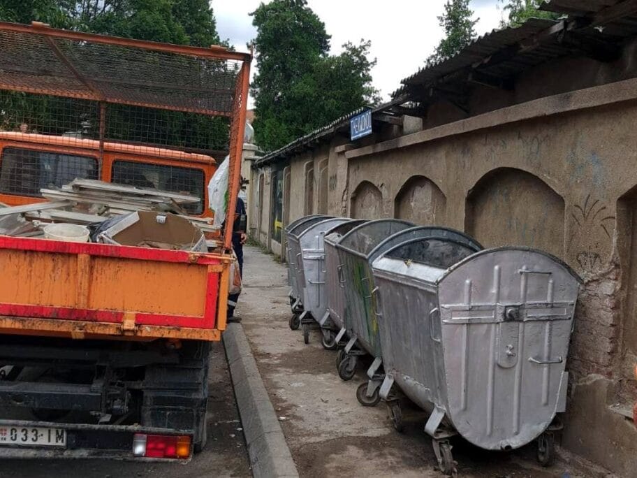 Ispraznjeni kontejneri u Kraljevica Marka Nis foto JKP Mediana