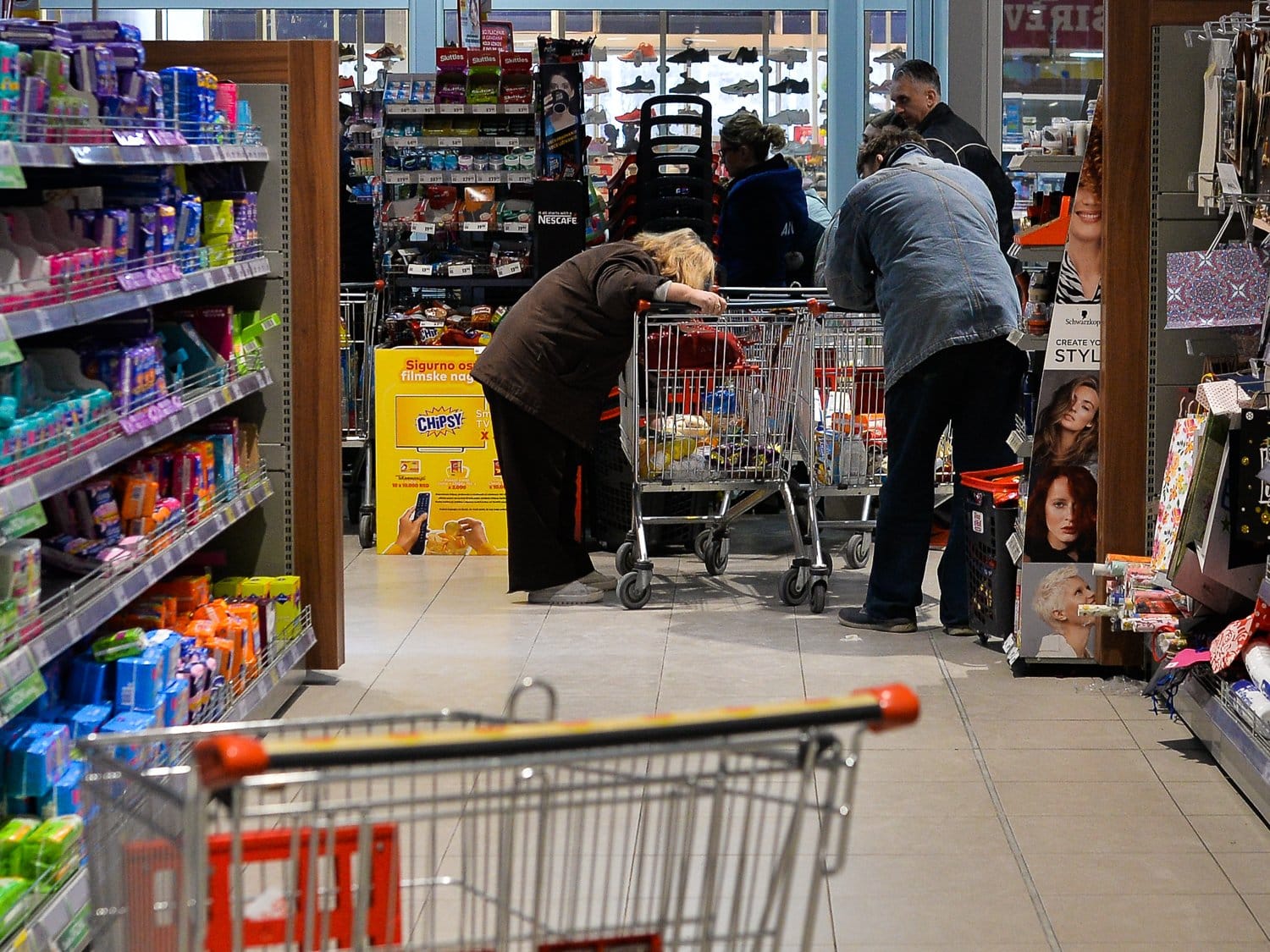 Korona prodavnice; foto: Vanja Keser