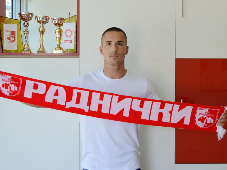 Novi napadač Radničkog poručio: "Bodrio sam Radnički sa tribina, sada želim da donesem radost golovima" 19 Uros Djuranovic foto FK Radnicki