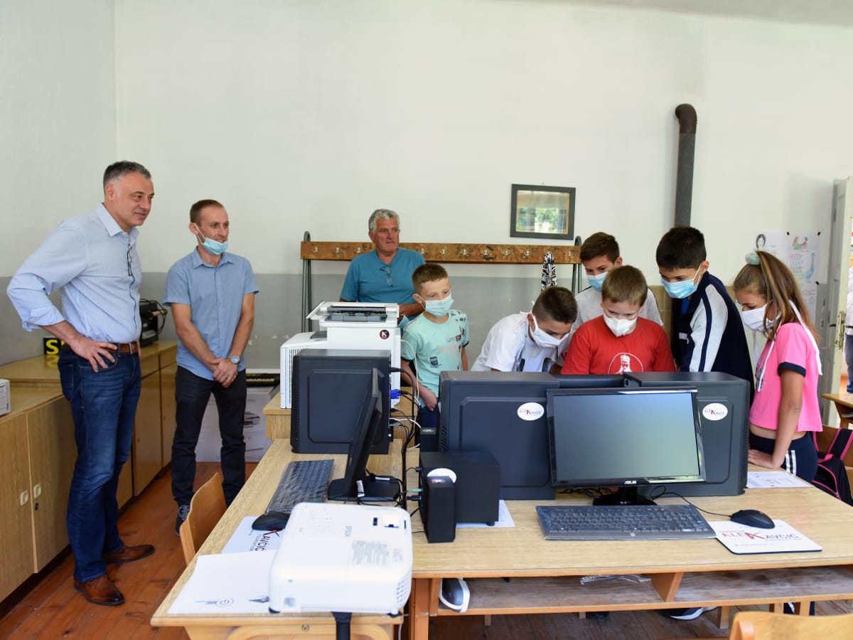 kavcic tulare2 foto Fondacija