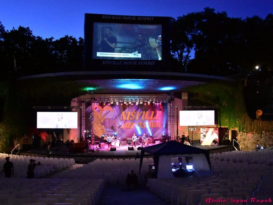 Sotirovski kaže odlažu se sve manifestacije u Nišu, iz "Nišvila" pitaju zašto su kafane privilegovane 18 Nisvil 2020 foto Zoran Ciric