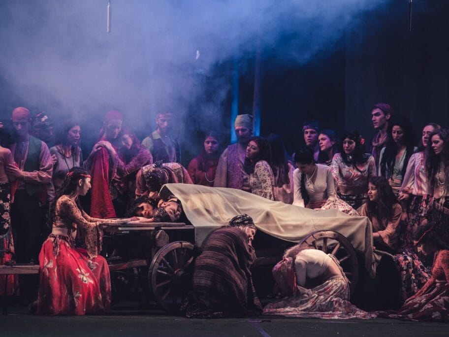 Mjuzikl "Cigani lete u nebo" u sredu na Letnjoj pozornici 11 Cigani lete u nebo foto Narodno pozoriste Nis