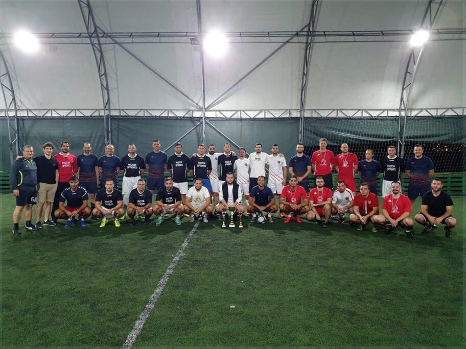Programerskom futsal Ligom++ spojili humanost i promociju zdravog života 20 Amaterska programerska liga u futsalu foto Liga plus plus
