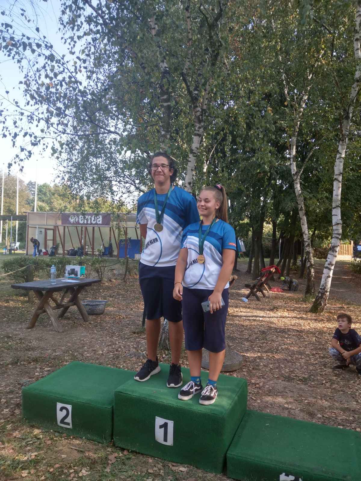 Mihajlo Stefanovic i Danica Nikolic strelicarstvo foto SK NIs