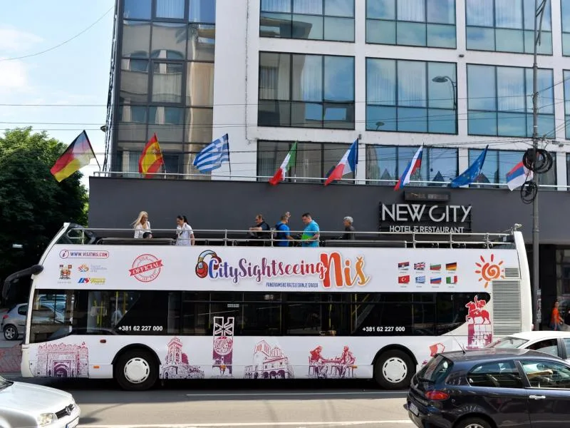 U Nišu opet obilazak turističkim autobusom i panoramsko razgledanje 15 800x600 Turisticki autobus foto Vanja Keser