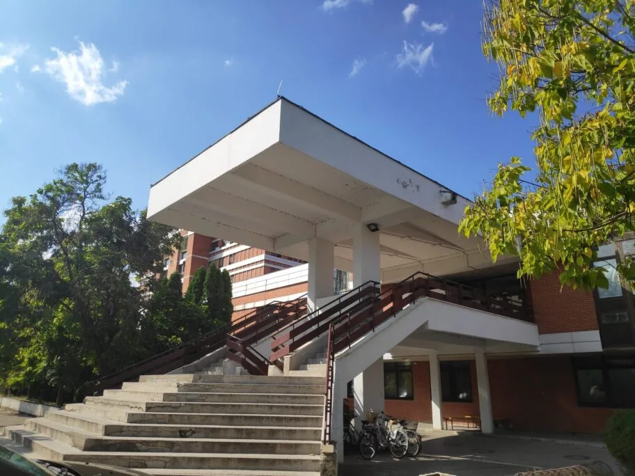 bolnica po foto lj f scaled