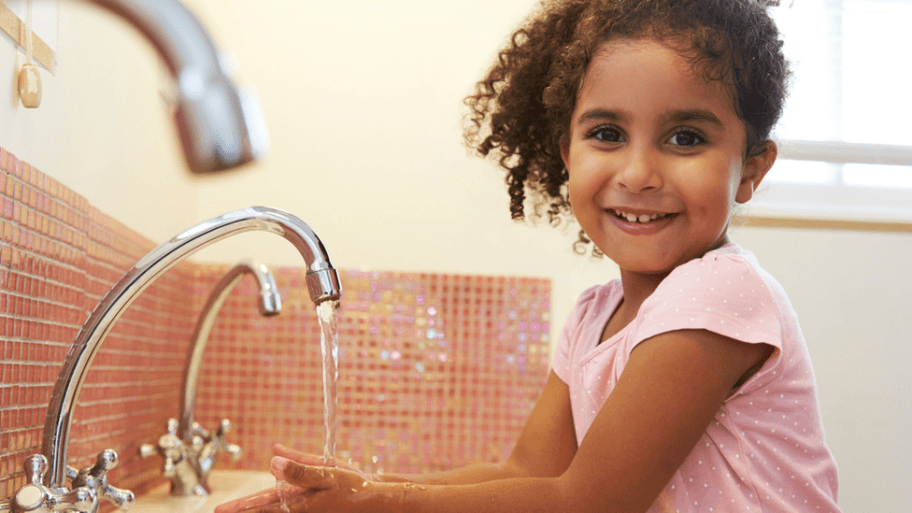 114136713 hands getty